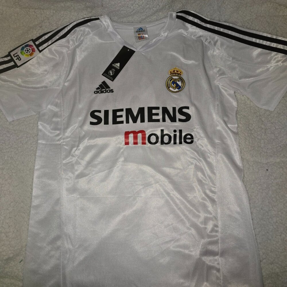 CAMISETA RETRO DEL REAL MADRID 2003 2004 RONALDO EL FENOMENO #9